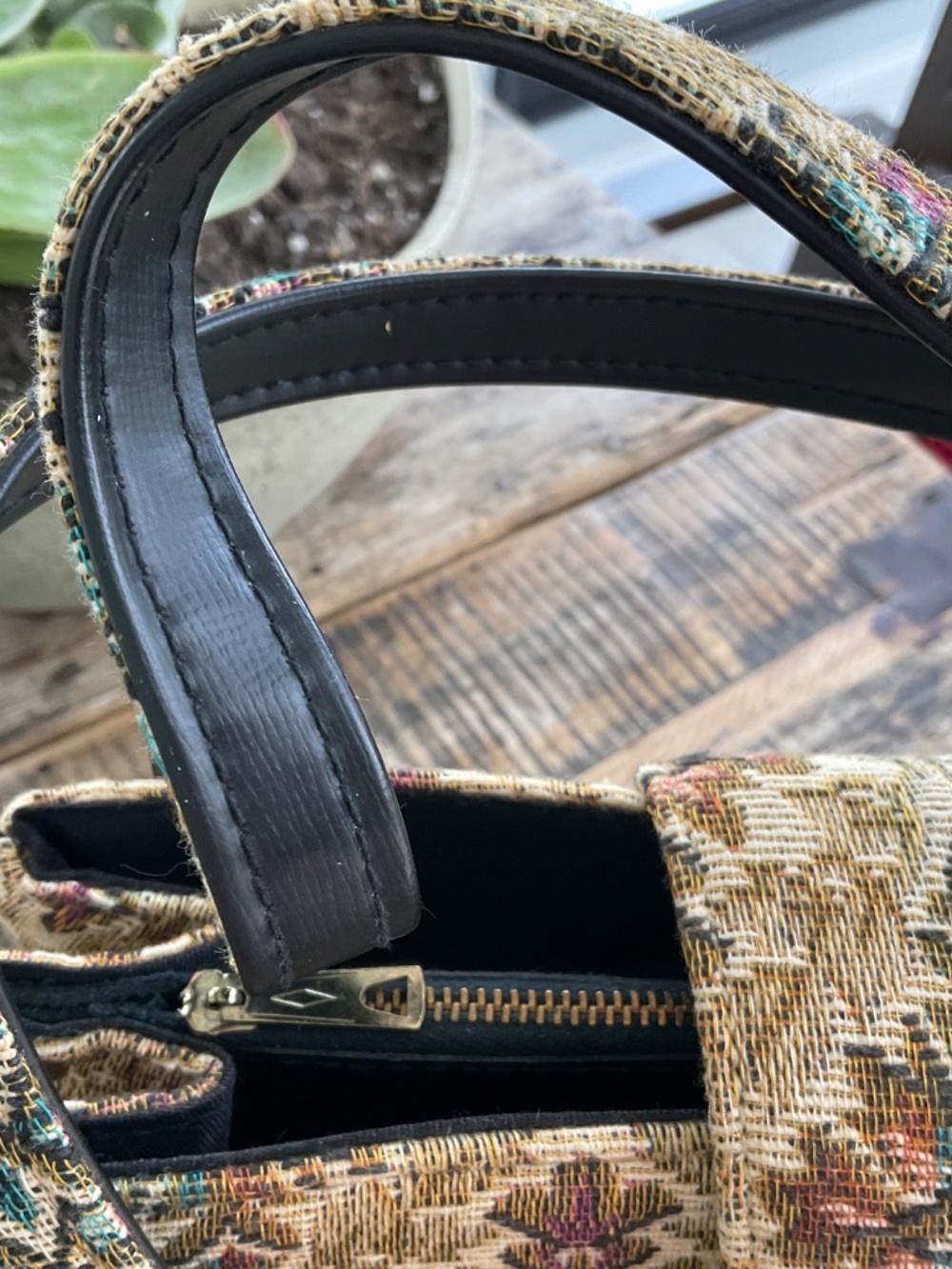 Kadin vintage tapestry purse. - Picture 7 of 14